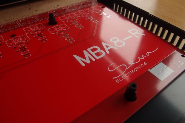 MBA8-R 8ch, MIDI Splitter Rack Version